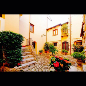 Гостиница Bed And Breakfast Mblò  Фонди